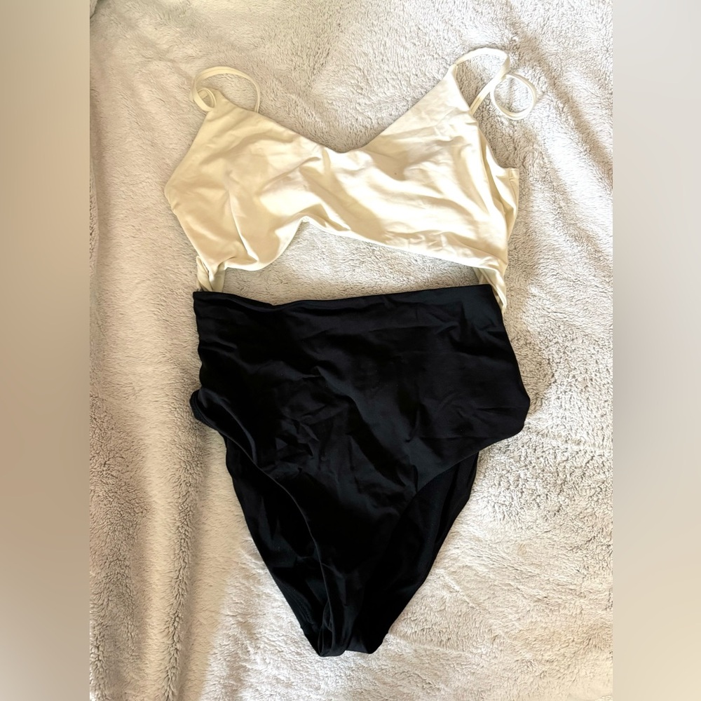 Black and White bathing suit